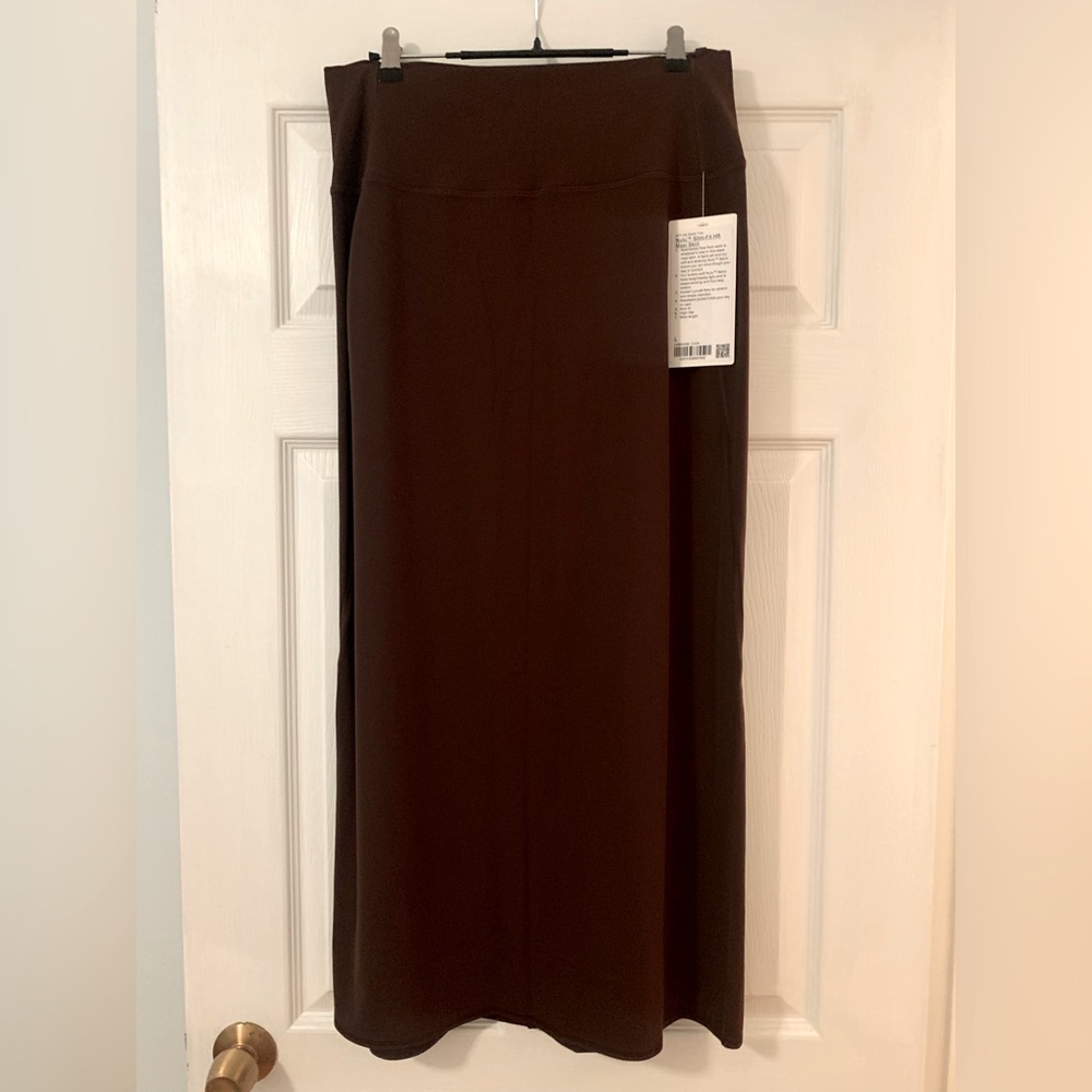 NWT Lululemon Athletica Women’s Nulu Slim-Fit HR Maxi Skirt